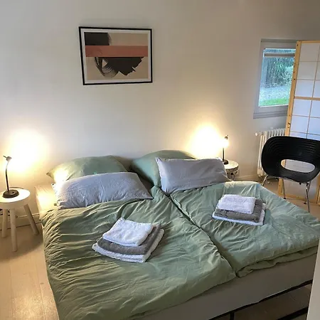 New With Fireplace And Hot Tub