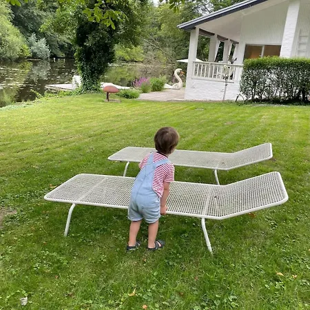 New With Fireplace And Hot Tub Дом отдыха *