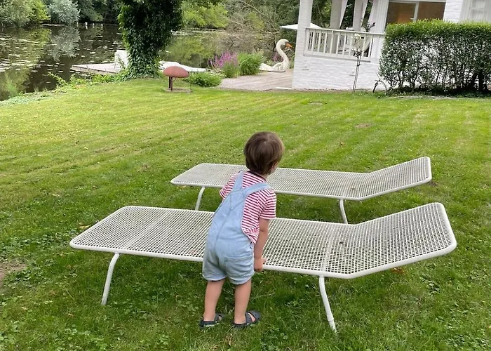 New With Fireplace And Hot Tub Feriehus *